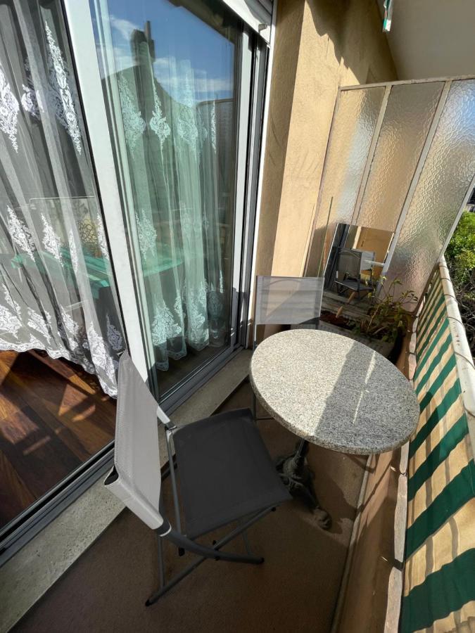 Charming Ac 2-Bedroom Apartment Antibes City Center Family, Couples Friendly מראה חיצוני תמונה