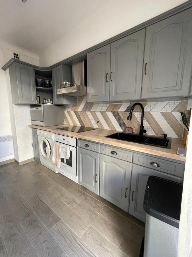 Charming Ac 2-Bedroom Apartment Antibes City Center Family, Couples Friendly מראה חיצוני תמונה